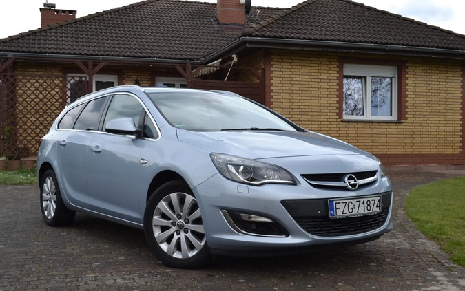 Opel Astra cena 25600 przebieg: 226000, rok produkcji 2014 z Iłowa małe 407